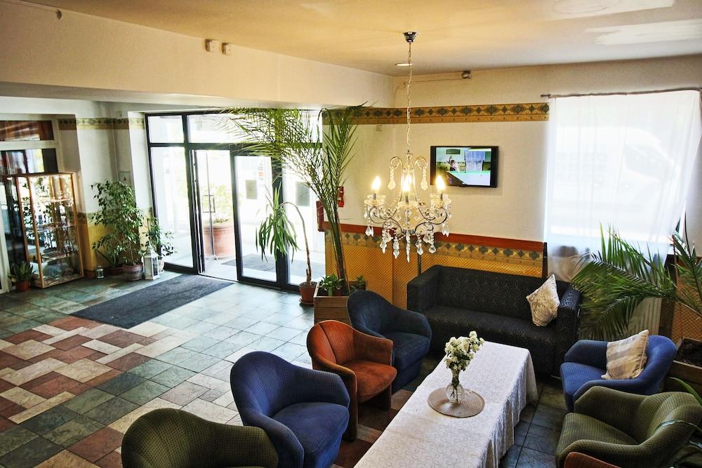Nb Hotel With Free Parking Riga Dış mekan fotoğraf